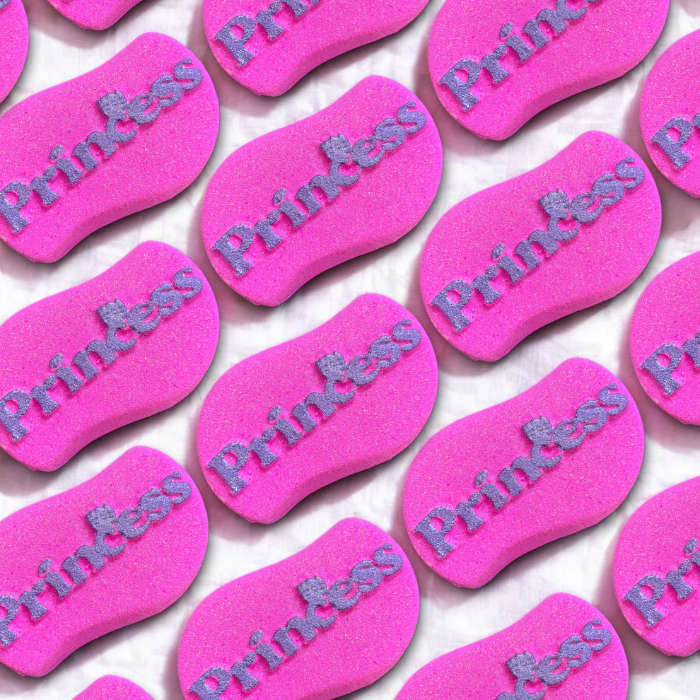Princess bath bomb