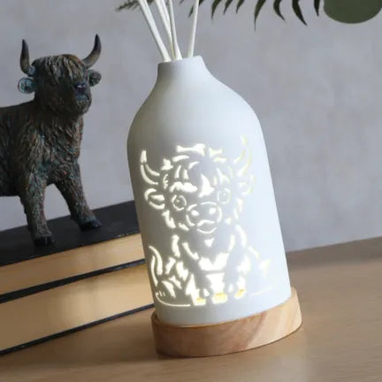 Led ceramic diffuser highland cow design