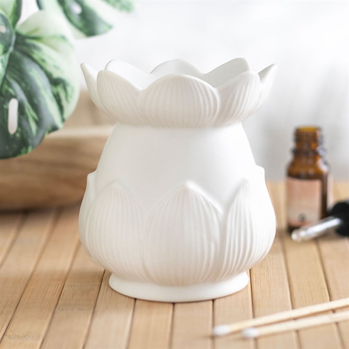 White lotus oil burner